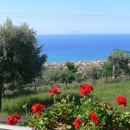 Agriturismo Serre SantʼAgata di Militello Exteriör bild
